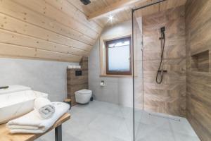 Φωτογραφία από το άλμπουμ του Zbyrcoki - Domki w Górach σε Brzegi