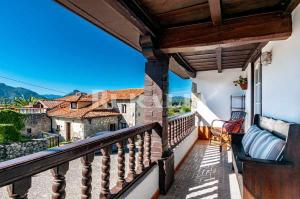 Balkon atau teras di Casa Carmen 5 Situada en una zona muy tranquila a 2 km de Ribadesella