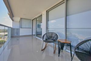 Φωτογραφία από το άλμπουμ του Artsy Oceanview Condo W Incredible Rooftop Pool σε Cartagena de Indias