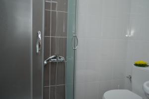 Koupelna v ubytování Guest House Konak Iris