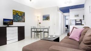 Kuchyň nebo kuchyňský kout v ubytování 1Solive - Calella de Palafrugell