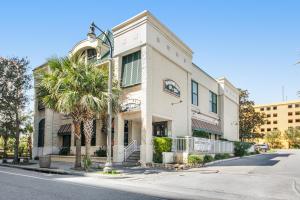 Gallery image of Carolinian Beach Resort in Myrtle Beach