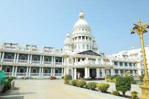 Gallery image of Gadiraju Palace Convention Centre & Hotel in Visakhapatnam