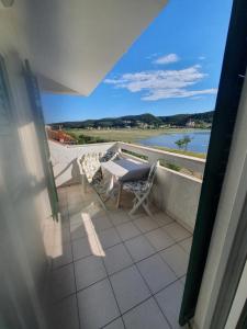 Balkón nebo terasa v ubytování Apartmani Mira