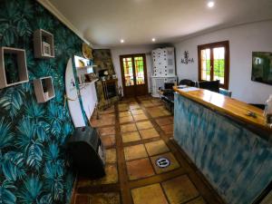 Fotografia z galérie ubytovania La Wave Surf House & School v destinácii Somo