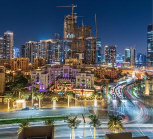 Nespecifikovaný výhled na destinaci Dubaj nebo výhled na město při pohledu z apartmánu