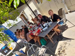 Hosté ubytování Ozi Inn Backpackers - Perth -Valid Passport Required + 37 fotografií