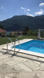 Nespecifikovaný výhled na hory nebo výhled na hory při pohledu z bed and breakfast