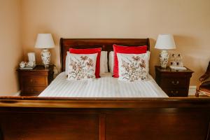 Krevet ili kreveti u jedinici u okviru objekta Abbeyview House B&B and Glamping