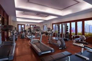 Fitnesscenter och/eller fitnessfaciliteter på Rasamala and Cendana at Menteng Manage by The Ascott Limited
