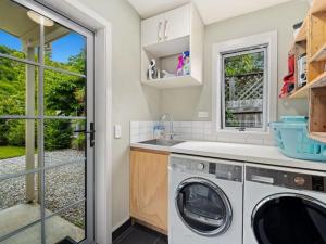 Kuchyň nebo kuchyňský kout v ubytování Fletcher Cottage