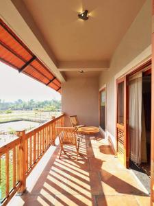Balkoni atau teres di Hotel Sonar Bangla Sundarban