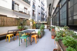 Balkón nebo terasa v ubytování Koba Hostel