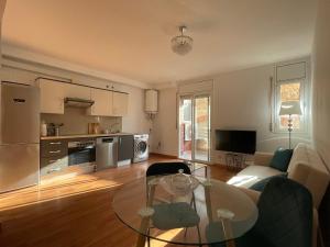 Kuchyňa alebo kuchynka v ubytovaní Tarraco Apartment