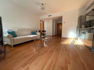 Kuchyňa alebo kuchynka v ubytovaní Tarraco Apartment