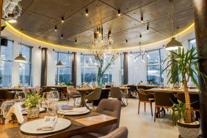 Restaurace v ubytování Sky Hotel Korce