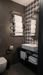 Loop Hotel Vilnius 욕실