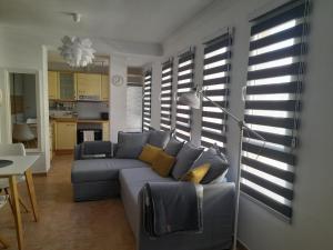 Η κουζίνα ή μικρή κουζίνα στο Apartamento Ocean