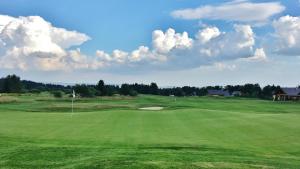 Golf facilities at A villát or nearby Még 20 kép