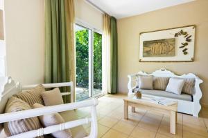 Posedenie v ubytovaní Thassian Villas