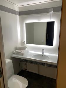 Koupelna v ubytování Hotell Smedjan