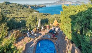 Athenea Villas Private pools & private gardens individual sett ovenfra