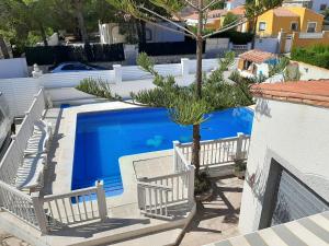 Fotografie z fotogalerie ubytování Villa Serrano v destinaci Les tres Cales + 12 fotografií