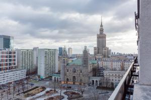 Výhľad na mesto Varšava alebo výhľad na mesto priamo z privátu