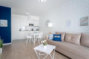 Kuchyňa alebo kuchynka v ubytovaní Symphony Modern Tower Apartamenty