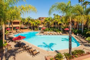 Bazén v ubytování Handlery Hotel San Diego nebo v jeho okolí