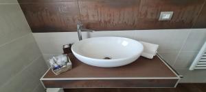 Koupelna v ubytování Elements B&B