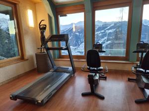 Üldine mäevaade või majutusasutusest LOVErbier with pool, best location! pildistatud vaade