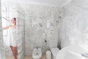 Koupelna v ubytování Villa Amadores n2 + 27 fotografií