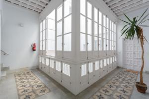 Zdjęcie z galerii obiektu The QUEEN's Designer Apartment by Cadiz4Rentals w Kadyksie