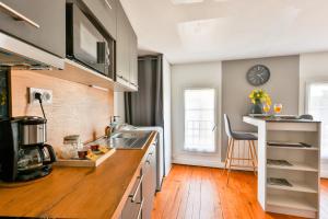 Gallery image of LE DOUILLET #Centre ville #100m des quais in Cognac