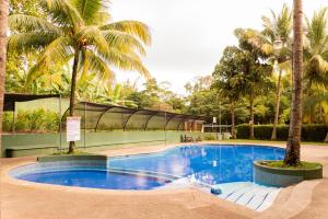 Bazén v ubytování Hotel El Arco nebo v jeho okolí
