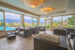 Ein allgemeiner Bergblick oder ein Berglick von des Hotels aus