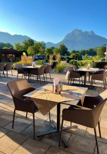 Ein allgemeiner Bergblick oder ein Berglick von des Hotels aus