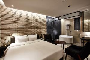 Hotel Wanted客房内的一张或多张床位