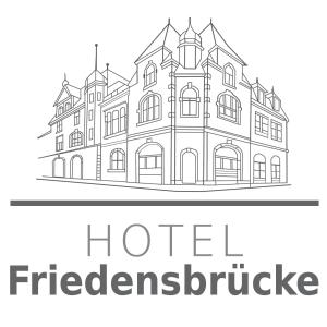 een zwart-witte tekening van een hotel bij Hotel Friedensbruecke in Greiz