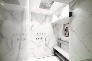 Kúpeľňa v ubytovaní Aurum - Como Luxury Suites