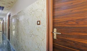 Foto dalla galleria di Itsy Hotels J A Royal Suites Manikonda a Hyderabad