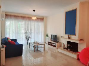 A television and/or entertainment centre at Lovely house