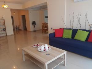 A seating area at Lovely house