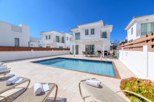 Billede fra billedgalleriet på Sunrise Bay Villa #1 i Protaras