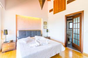 Posteľ alebo postele v izbe v ubytovaní Elena's Country Home & SPA