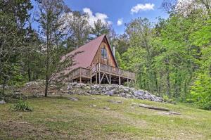 Beautiful A-Frame Cabin with Smoky Mtn Views! cabin