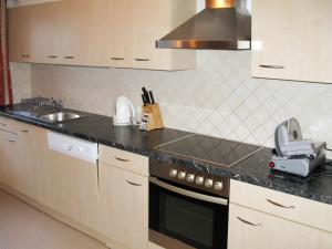 Η κουζίνα ή μικρή κουζίνα στο Apartment Ratschnhof by Interhome