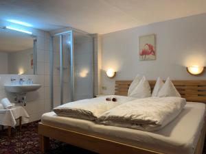 Voodi või voodid majutusasutuse Holiday Home Helena by Interhome toas