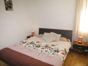 Posteľ alebo postele v izbe v ubytovaní Holiday Home Gojko by Interhome